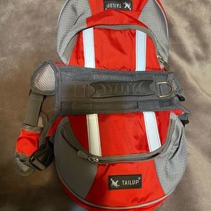 Tailup dog back pack